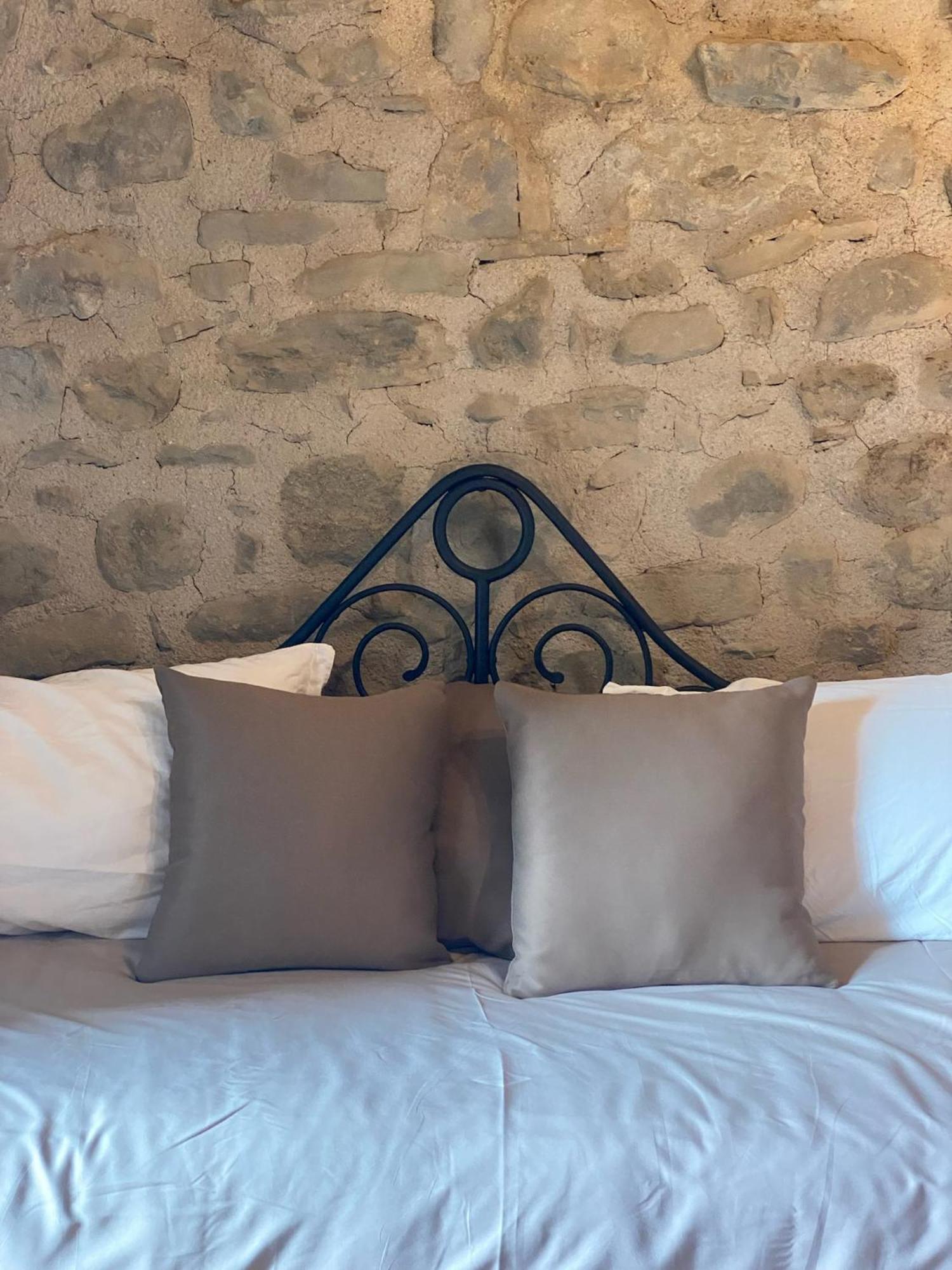 La Casa Medievale Suites E Spa Понтремоли Экстерьер фото