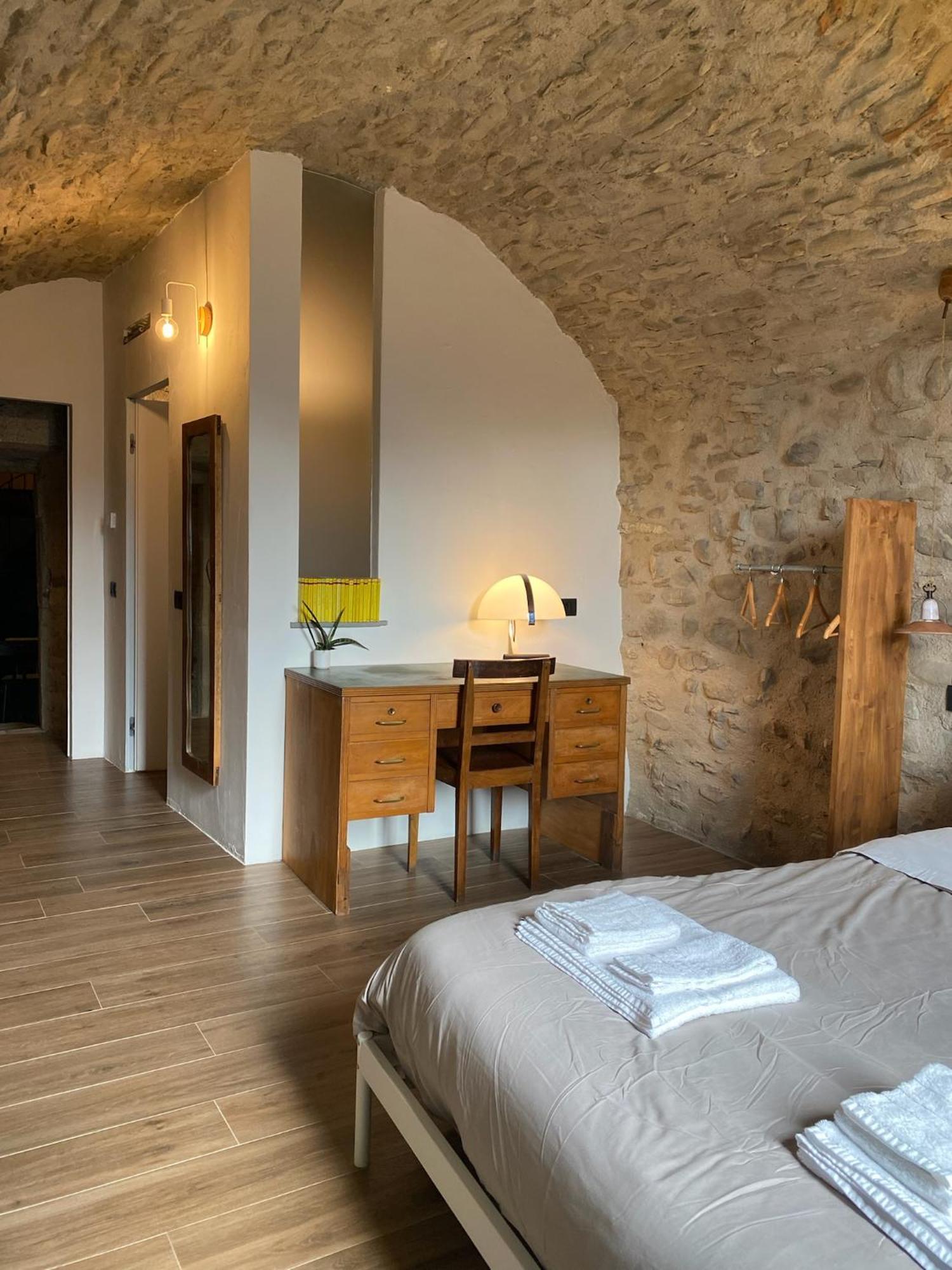 La Casa Medievale Suites E Spa Понтремоли Экстерьер фото